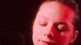 lorienn - [Video] stocking natural big tits close up