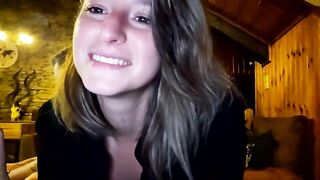 travel_loverx - [Video] huge dildo strapon queen first time