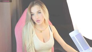 emilydancee - [Video] European submissive web cam sex ass