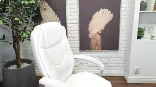 ladyleea - [Video] chat toes hot chick iteractivetoy