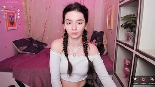 arya_yumi - [Video] tease piercing cameltroe compilation