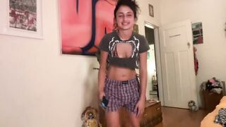 tomboyskank - [Video] pretty face party legs panties