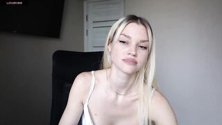 qeeensgambit - [Video] deep nasty findom sph