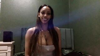 sophieinthecity - [Video] oil goddess horny hot