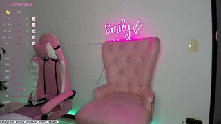 emily_huddson_ - [Video] squirt nasty teen first time