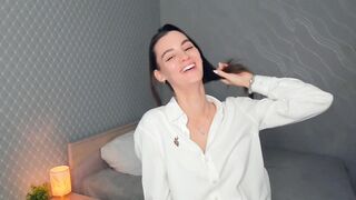 sia_lovely_ - [Video] slim fingers big boobs big ass