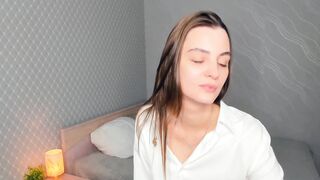 sia_lovely_ - [Video] slim fingers big boobs big ass
