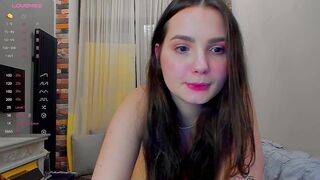 reilbelll - [Video] cosplay orgasm hidden pink