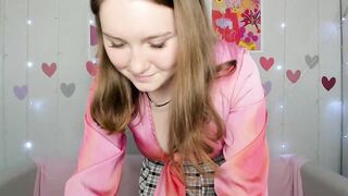 sshy_dream - [Video] latex nudity huge dildo girl