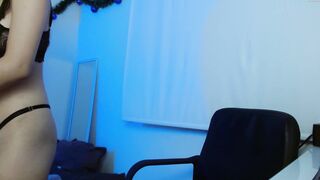 queenauraa  - Record  [Chaturbate] cumshot teasing futa sentones