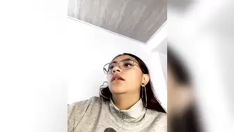 Videos Tagged with michell_boobs