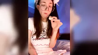 Videos Tagged with raregirl