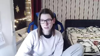 Videos Tagged with xinnocence94x