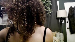 flowqueen - [Latest Hot Video] analplug bigbooty bigbooty greeneyes