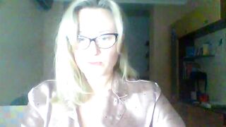 Mary888x - Video twerk-white blondes twerk new-blondes