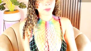 kenayfox - Video white-teens spanking colorful big-tits-deepthroat