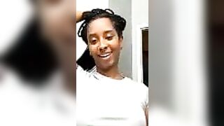 Your_Paris - Video american-young black-hair cam2cam lovense