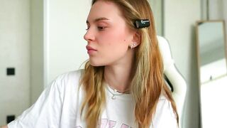 cyberheart_ - Chat Porn Stream busty blonde feet brownhair