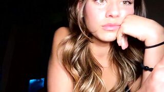 chloeeey1 - Chat Porn Stream Streamed content interactive interracial biglips