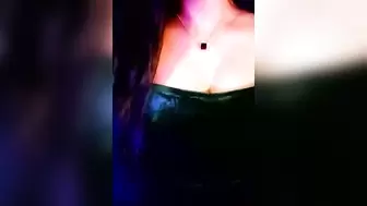Videos Tagged with _sunshine-