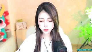 Lucky-Cora - Strip Porn Stream asian-milfs luxurious-privates heels heels