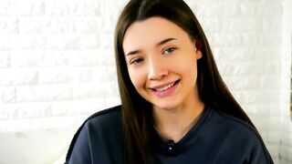 LowOncoming - Strip Porn Stream handjob handjob-teens fingering-teens fingering