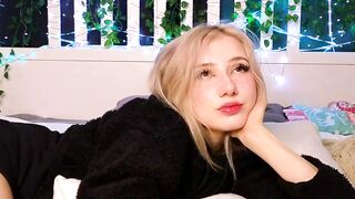 BonnieFunnell - Strip Porn Stream middle-priced-privates-white recordable-privates shaven athletic