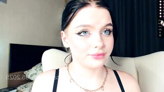 cute_caprice - Chat Latest Stream greeneyes lactation young curlyhair