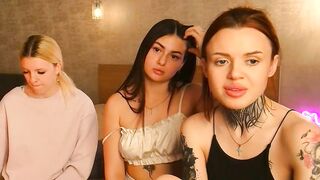 caressyourself - Chat Latest Stream masturbation cumshow dominant fetish