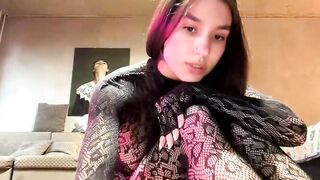 friend_foryou - Chat Latest Stream cumgoal strip smoke strip