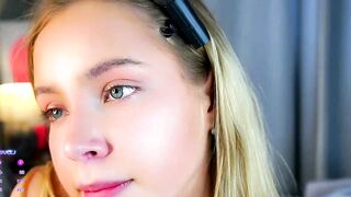 lipswithsmileonthem - Chat Latest Stream sissy Webcast replay splits body