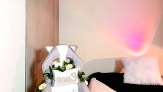 aries_ev - Chat Latest Stream greeneyes fitness milf swallow