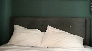 annie_f0x - Chat Latest Stream blueeyes bigbush fun pvtopen