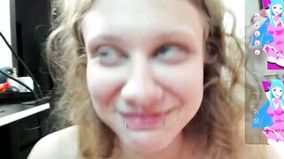 l1ttlekiki - Chat Latest Stream vibration dominant tattoo longhair