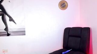 larissa_baker - Chat Latest Stream plug talkative toys wheel