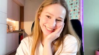 whoisalisa - Chat Latest Stream Webcam replay slimbody tattoos cumming