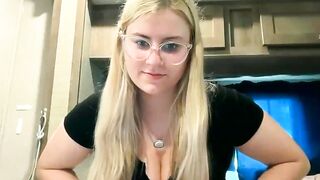 alexisdanielxo - Chat Latest Stream fitness hidden show belly cowgirl