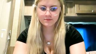 alexisdanielxo - Chat Latest Stream fitness hidden show belly cowgirl