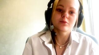 sassy_petal - Chat Latest Stream aussie Live video balloons