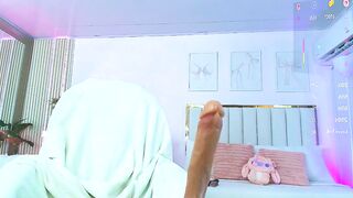 cristal_bunny - Chat Latest Stream bigsquirt longlegs precum toes