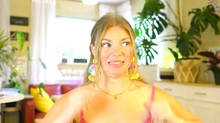 leahsunshine - Chatr Online Stream best dom titties naturaltits