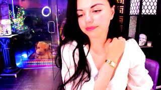 alma_pearl - Chatr Online Stream petite Streaming interaction pink biglegs