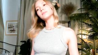 eternity_cuite - Chatr Online Stream Streaming interaction biglegs shaved smallboobs