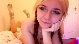 lizzyylovesick - Chatr Online Stream password biglegs perfecttits slut