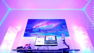 oxlemon - Chatr Online Stream young cumshot busty hugeass