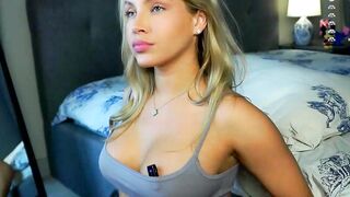 lipswithsmileonthem - Chatr Online Stream tightpussy busty longtongue analdildo