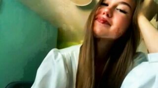 leslifairey - Chatr Online Stream pinkpussy darkskin chill nippleclamps