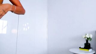 8selene - Chatr Online Stream Webcam session dance curly milf