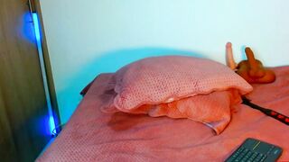 xyoma_browm1 - Chatr Online Stream livecam sph perfecttits elegant