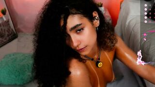 vicky_curly - Chatr Online Stream feets kinky curlyhair babe